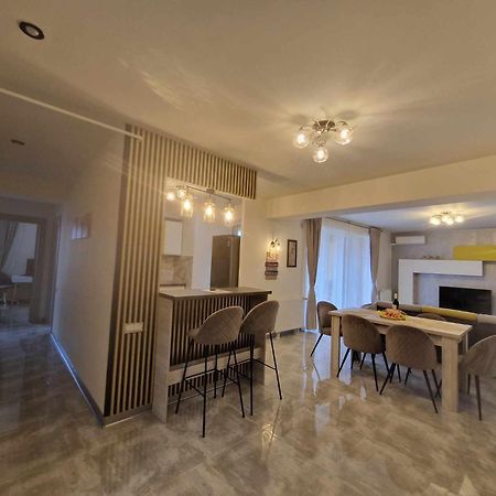 Avram Iancu Apartment Braşov Eksteriør bilde
